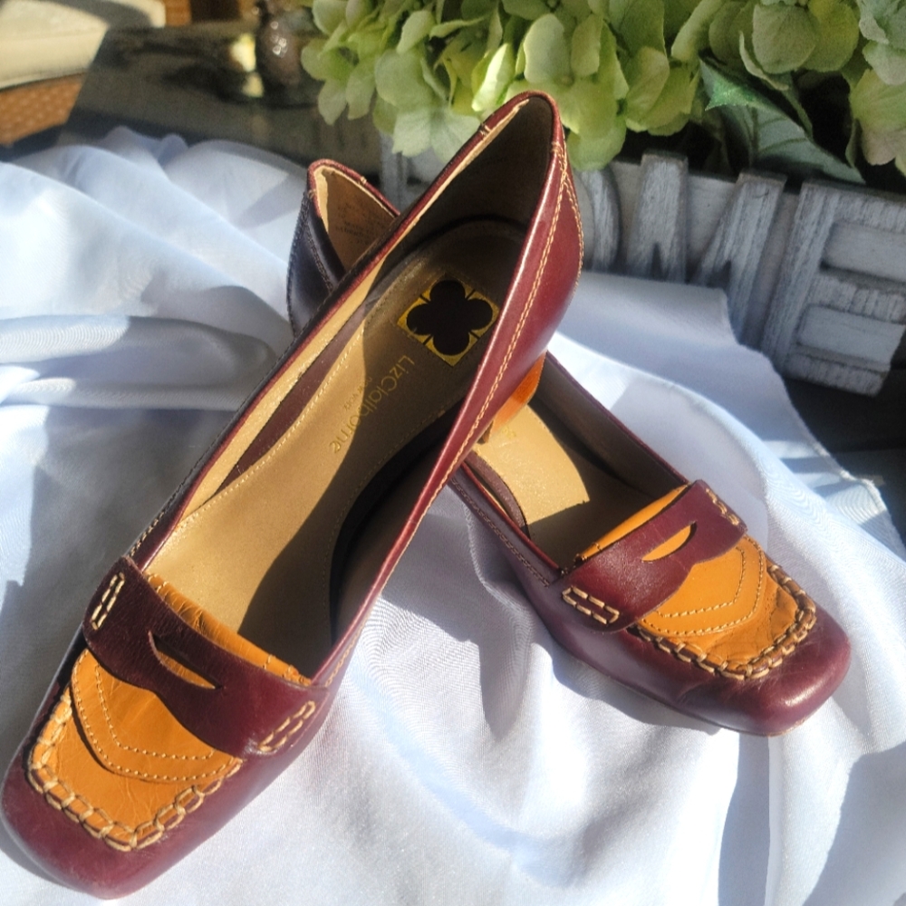 Ann Klein Two Tone leathet pumps, size 10
